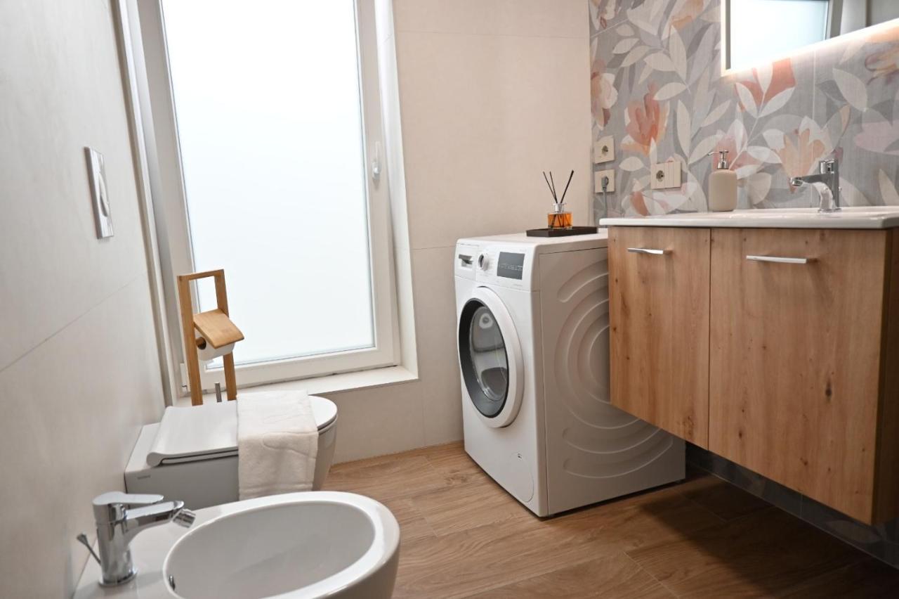 Garofoli Apartments San Giovanni Lupatoto Ngoại thất bức ảnh